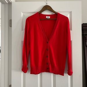 Red old navy sweater